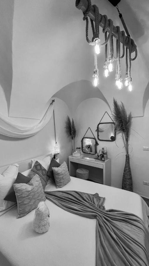 Le Petit Bijou Di Dolceacqua, Per Un Momento Romantico Bagian luar foto